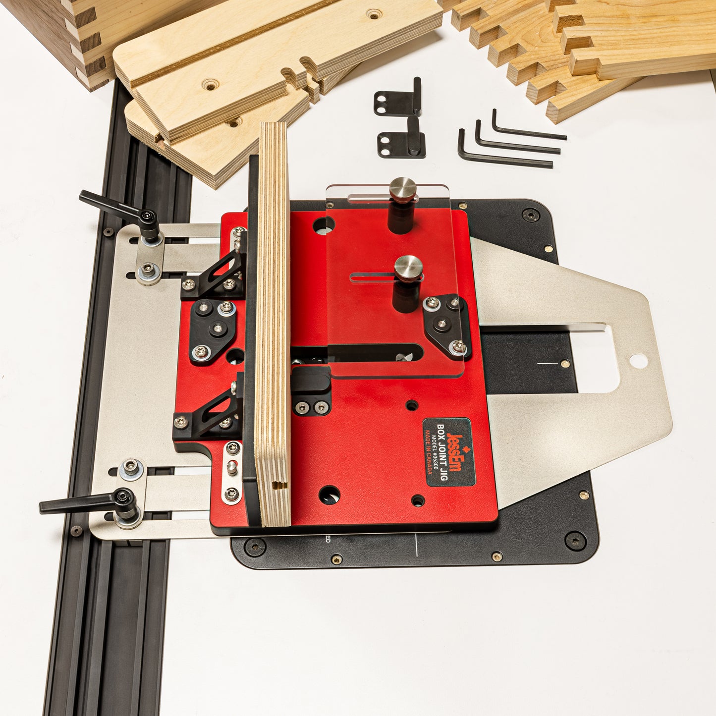 Box Joint Jig for Router Tables